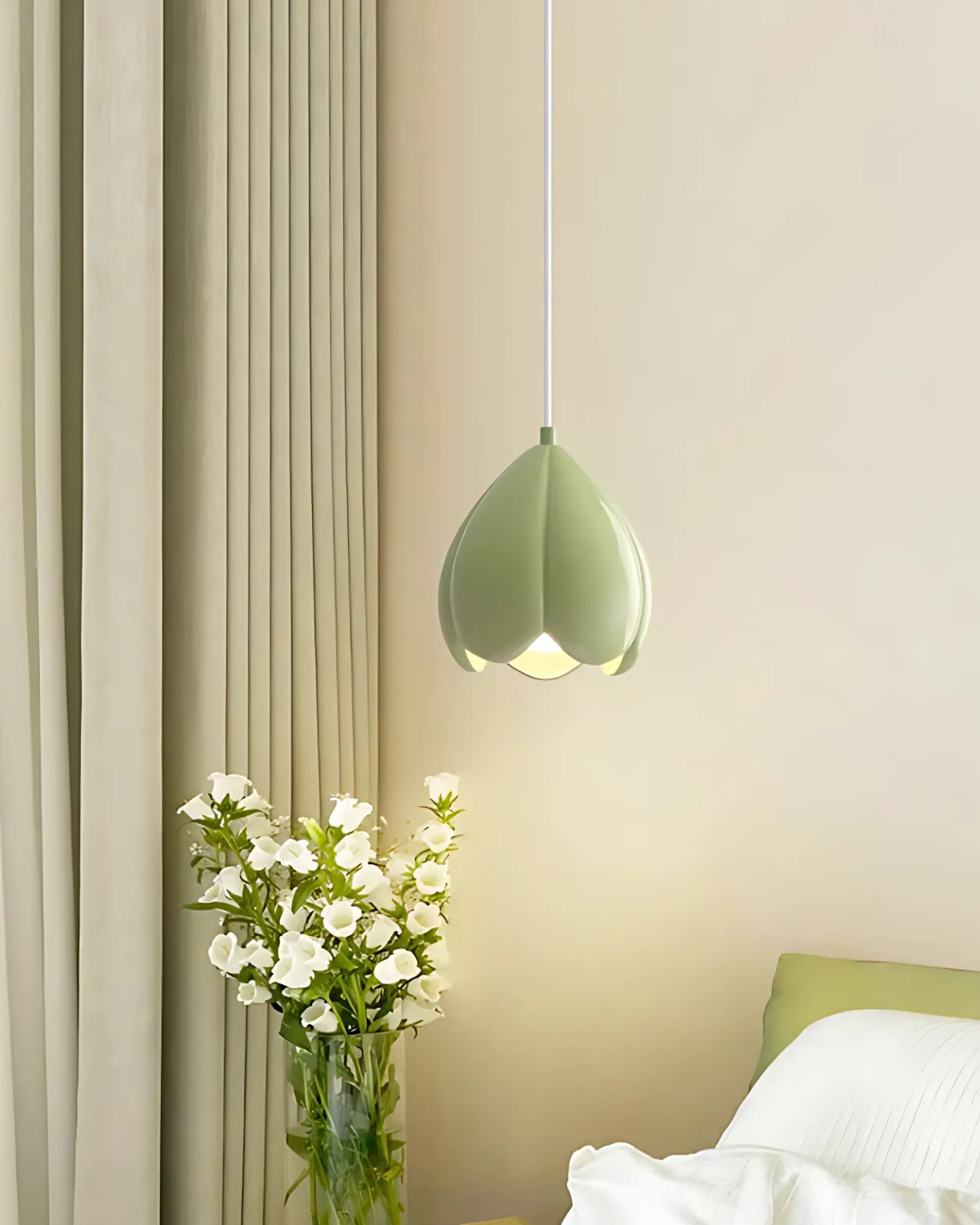 The Pendant Flower