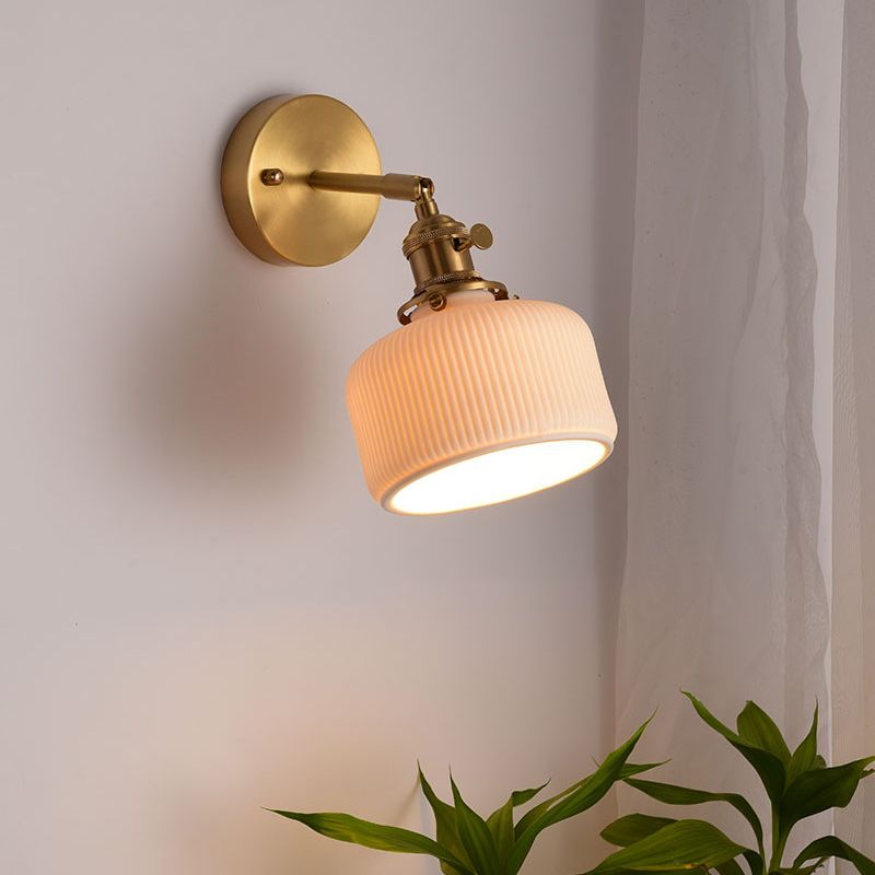 Xani Vintage Geometric Wall Sconce. Metal/Ceramic. White. Bedroom