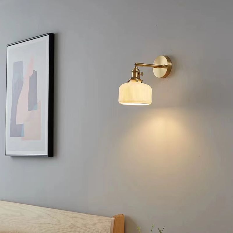 Xani Vintage Geometric Wall Sconce. Metal/Ceramic. White. Bedroom