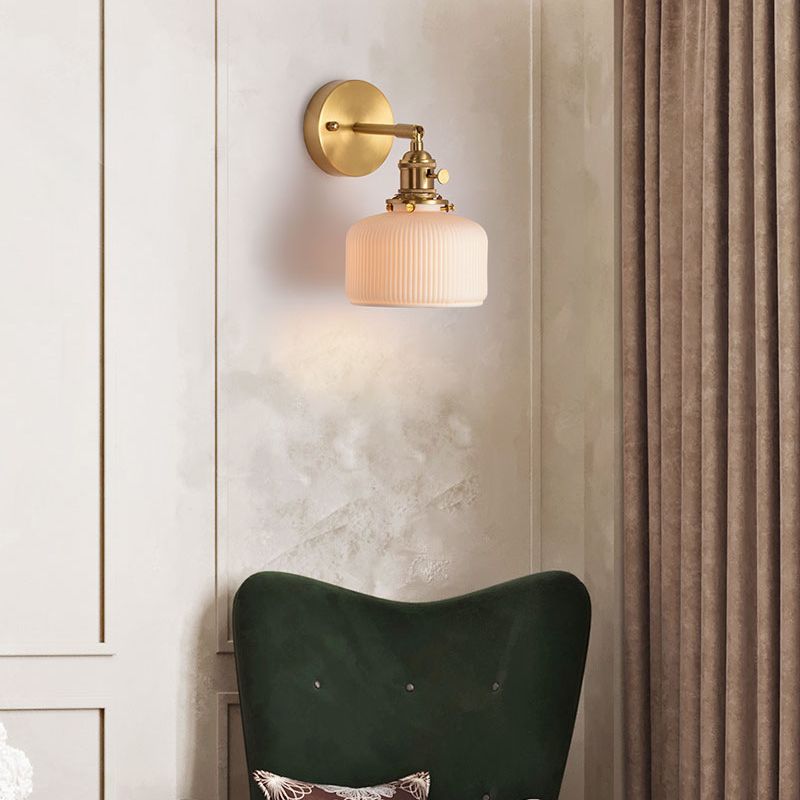 Xani Vintage Geometric Wall Sconce. Metal/Ceramic. White. Bedroom
