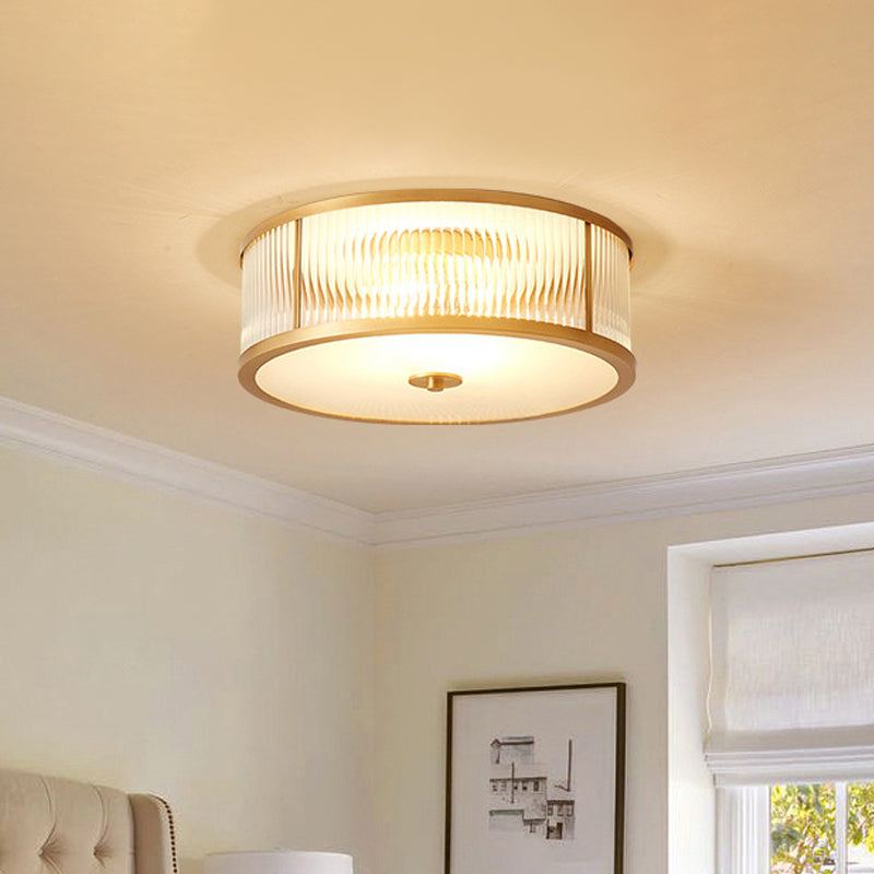 Scalloped/Bowl/Flower Frosted Glass Flush Mount Light Vintage 3 Lights Bedroom Ceiling Light in Brass