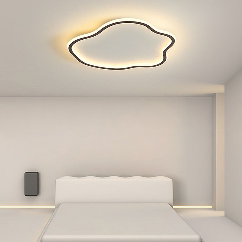 Ilyan Modern Cloud Ceiling Light. Metal/Acrylic. Black/White. Living Room