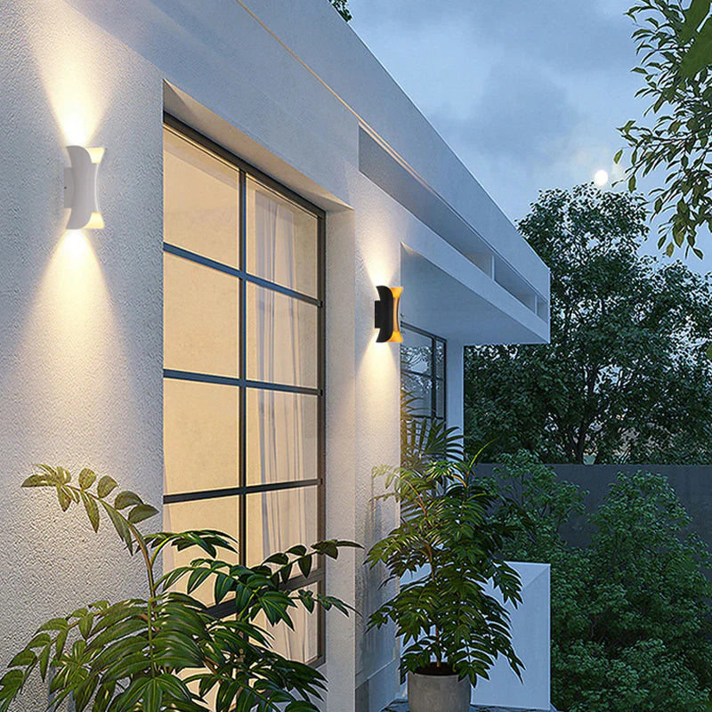Ray Design Curved LED Outdoor Wall Light Gold/Black/White Garden/Hall Metal