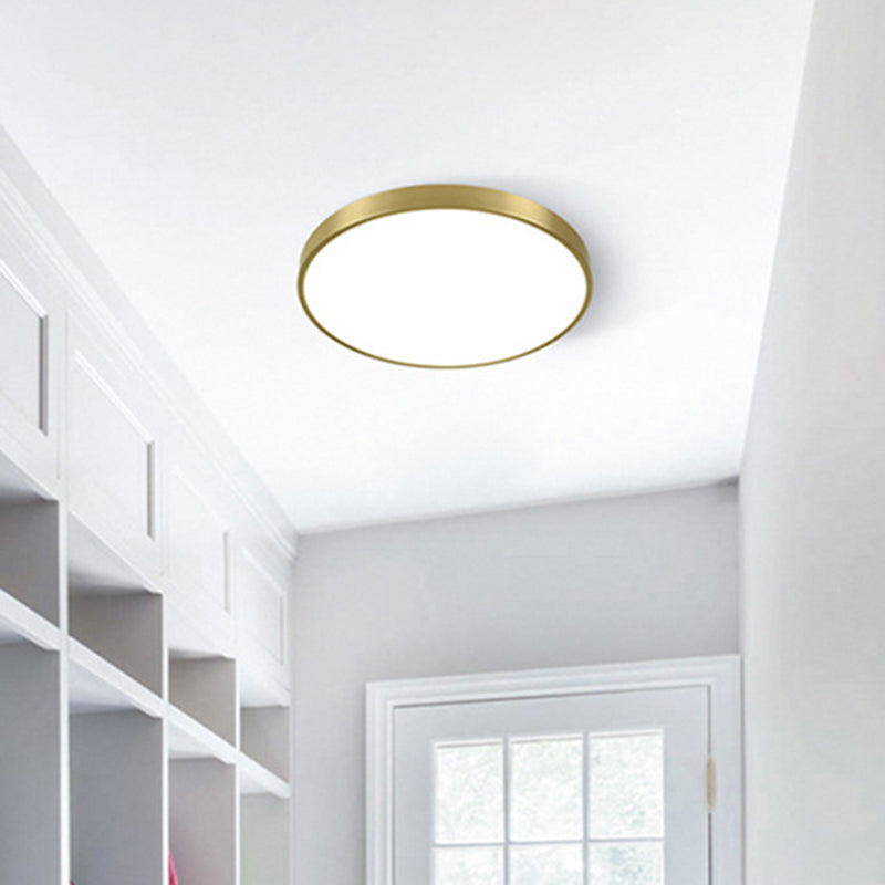 Gold Metal Circular Flush Mount Ceiling Lamp Modern Style LED Flush Mount Lighting for Bedroom