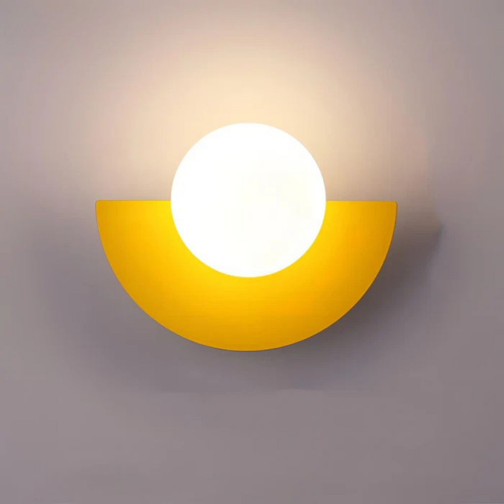 Lyca - Stylish Wall Lamp Indoor