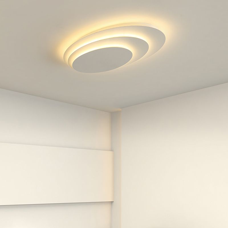 Orris Ceiling Light