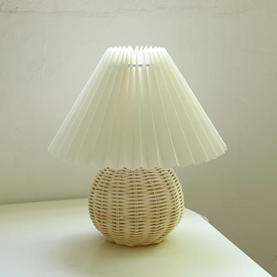Jivro – Antique Ceramic Table Lamp for Warm Ambient Lighting