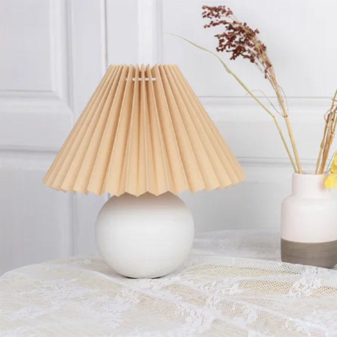 Jivro – Antique Ceramic Table Lamp for Warm Ambient Lighting