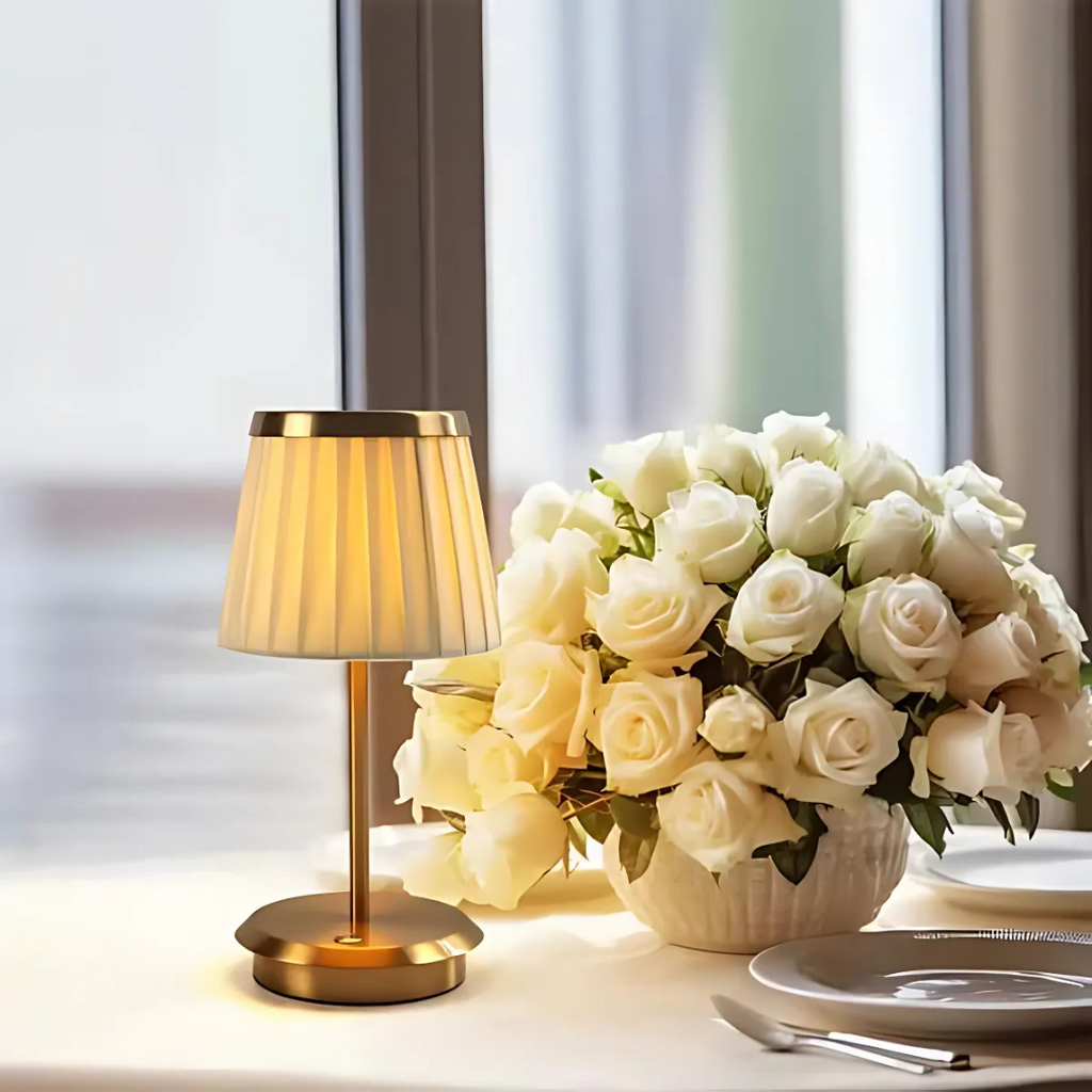 Pollux - Classic LED Table Lamp