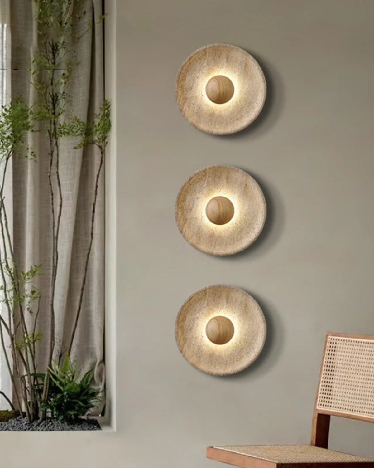 The Luminous Circle