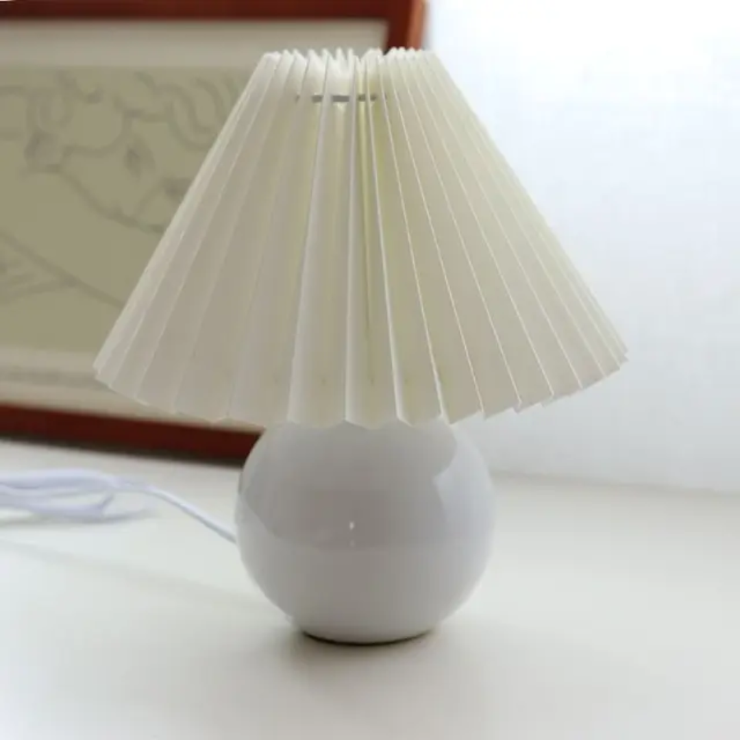 Jivro – Antique Ceramic Table Lamp for Warm Ambient Lighting