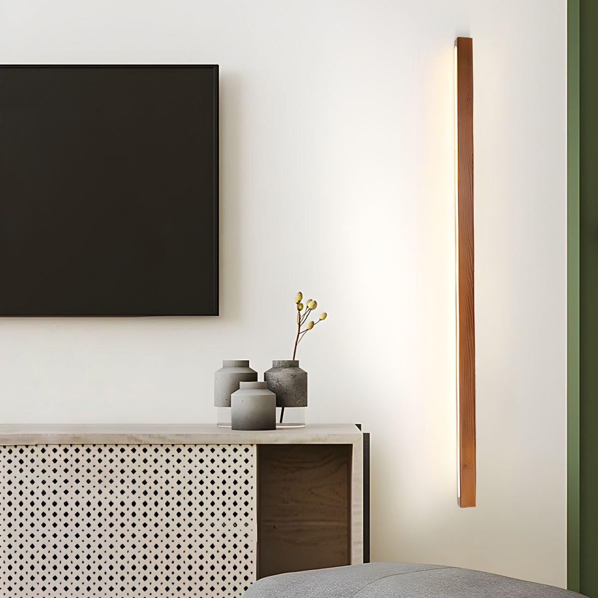 Linear Wood and LED Wall Sconce Minimalist Design