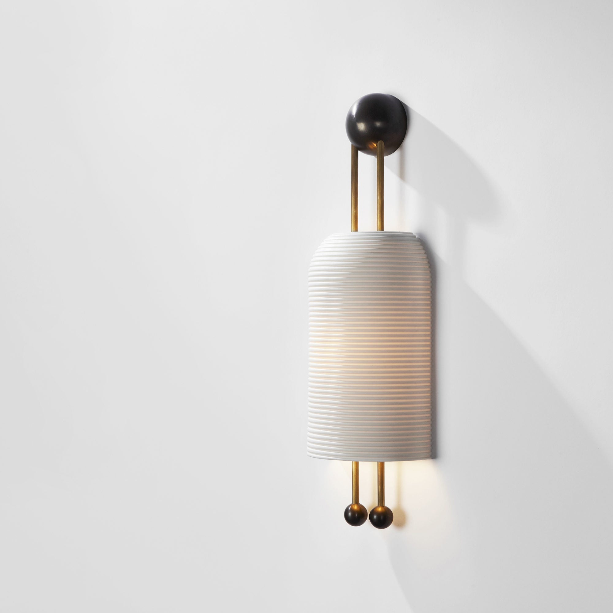 Bertha Wall Lamp
