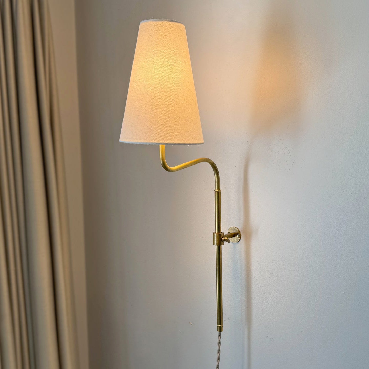 Bonny Plug-In Wall Light