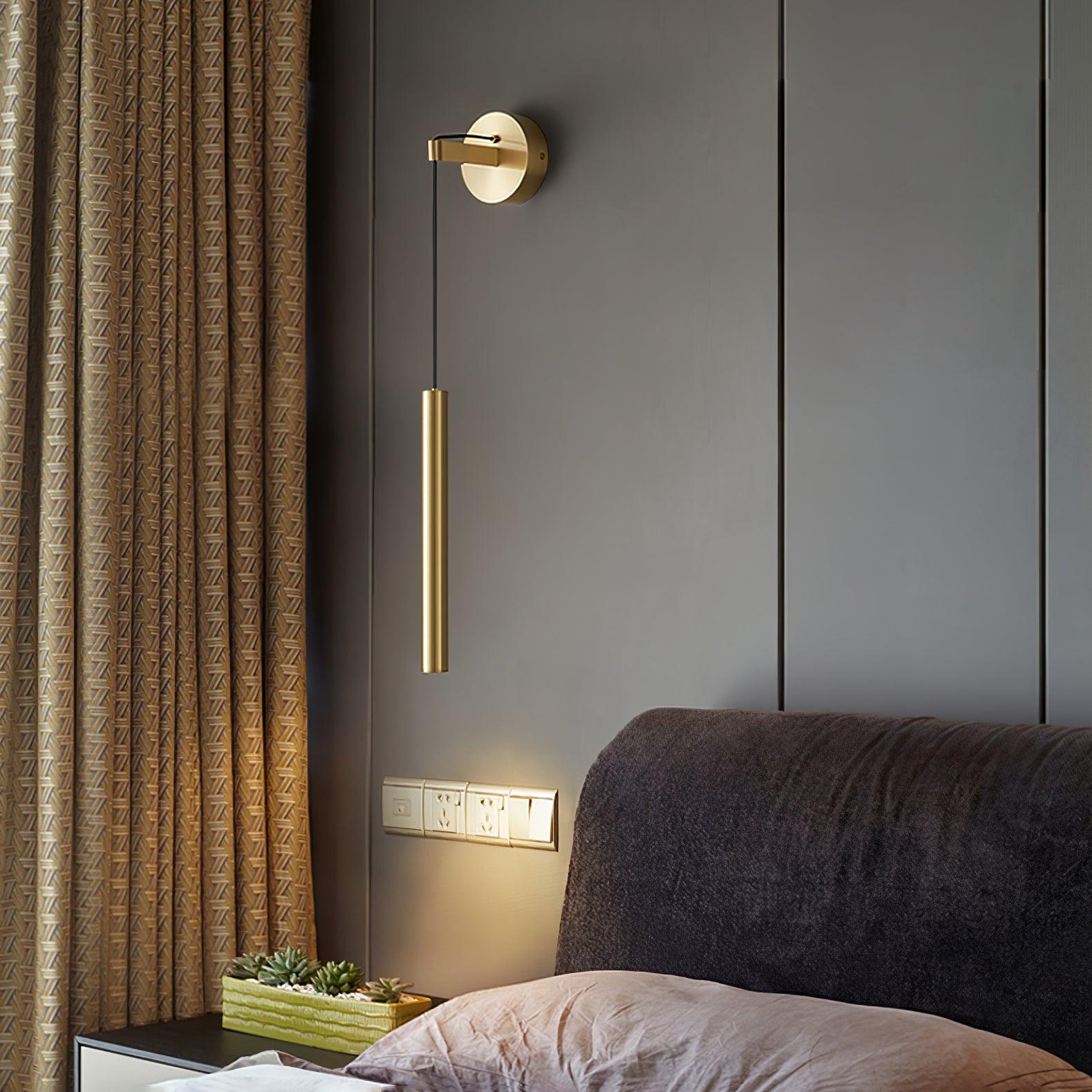 Cecilia Indoor Wall Sconce in Brass Lines