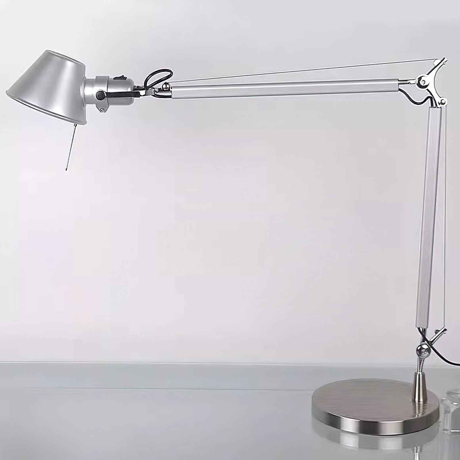 Buli Table Lamp
