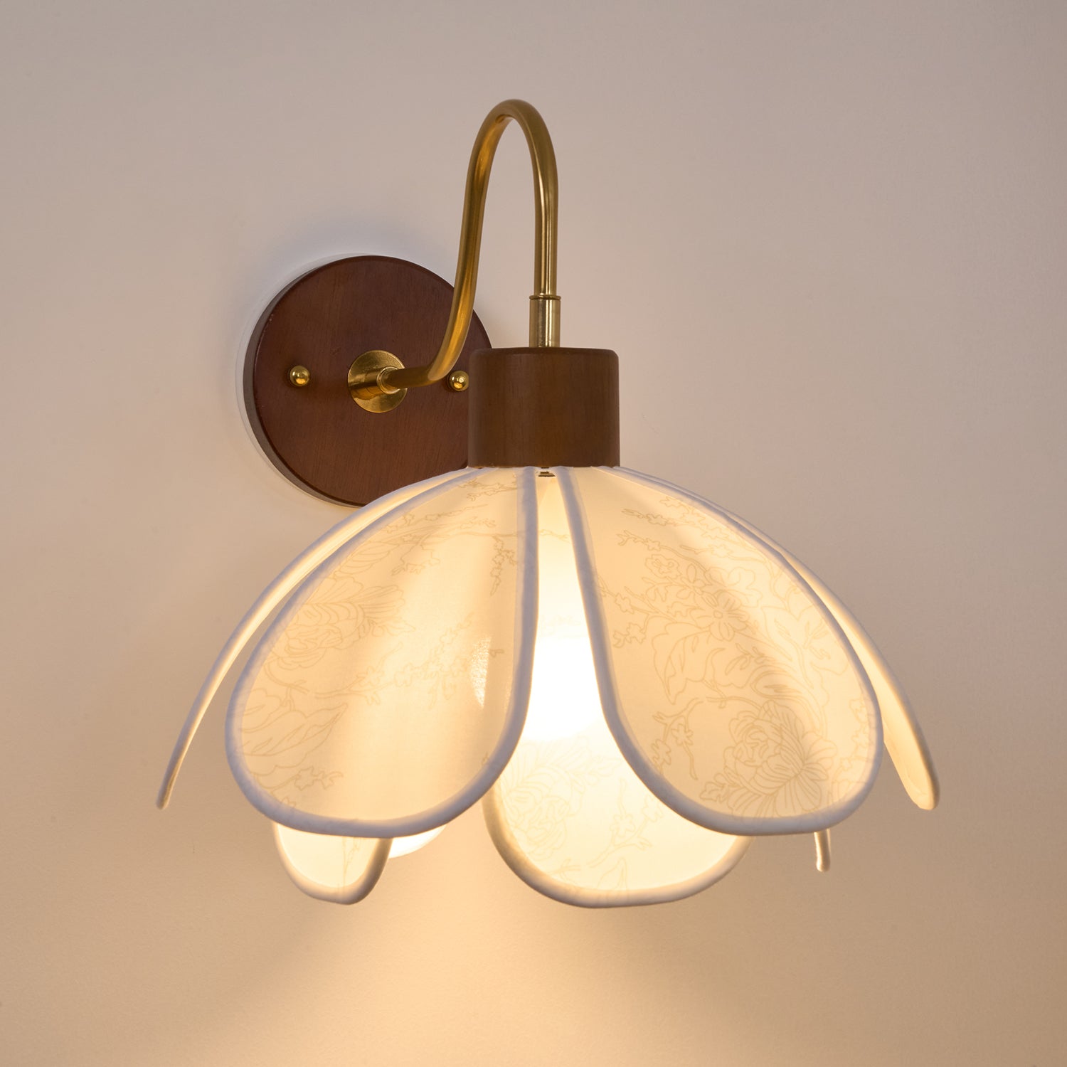 Yuki Floral Wall Sconce in Wood and Fabric