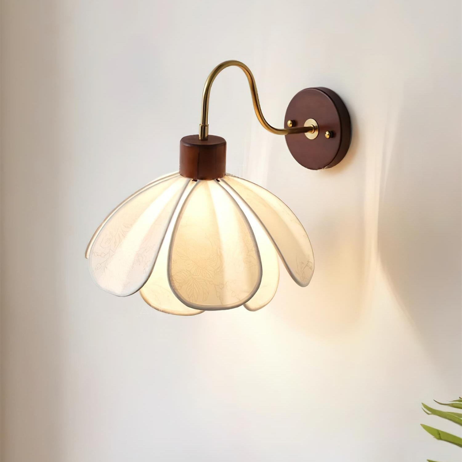 Yuki Floral Wall Sconce in Wood and Fabric