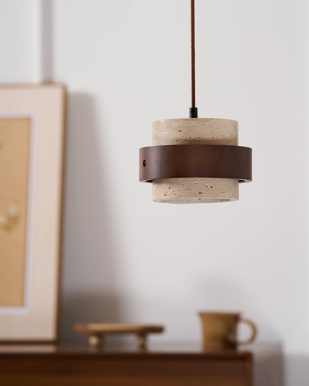 Perra Pendant Light made of Travertine
