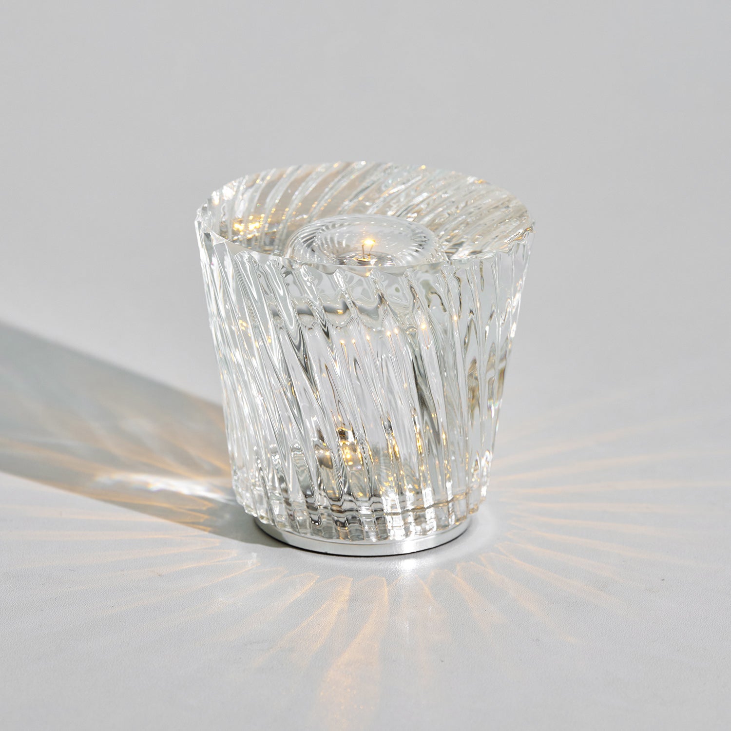 Crystal Diamond Table Lamp (built-in battery)