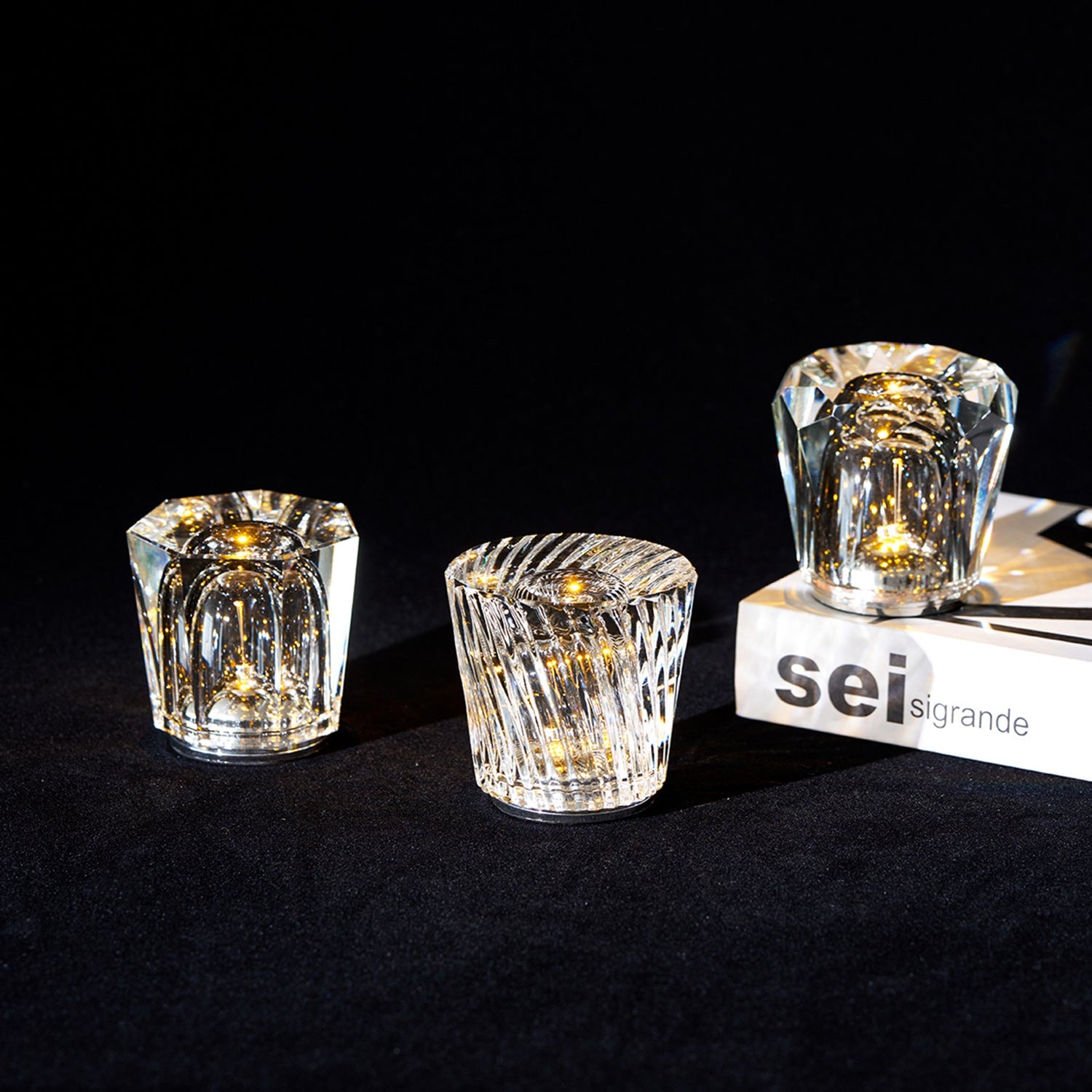 Crystal Diamond Table Lamp (built-in battery)