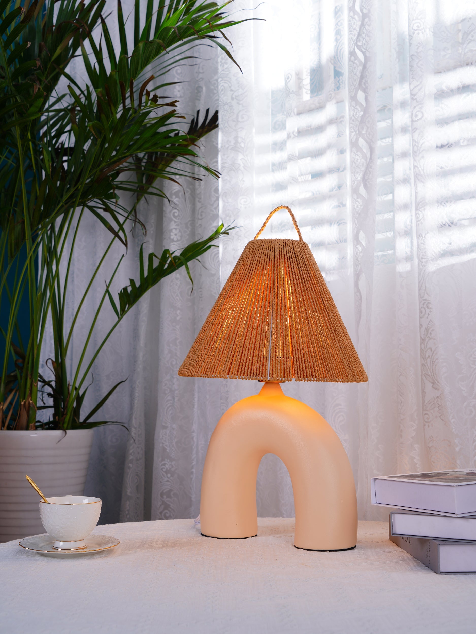 Volta Ceramic Table Light