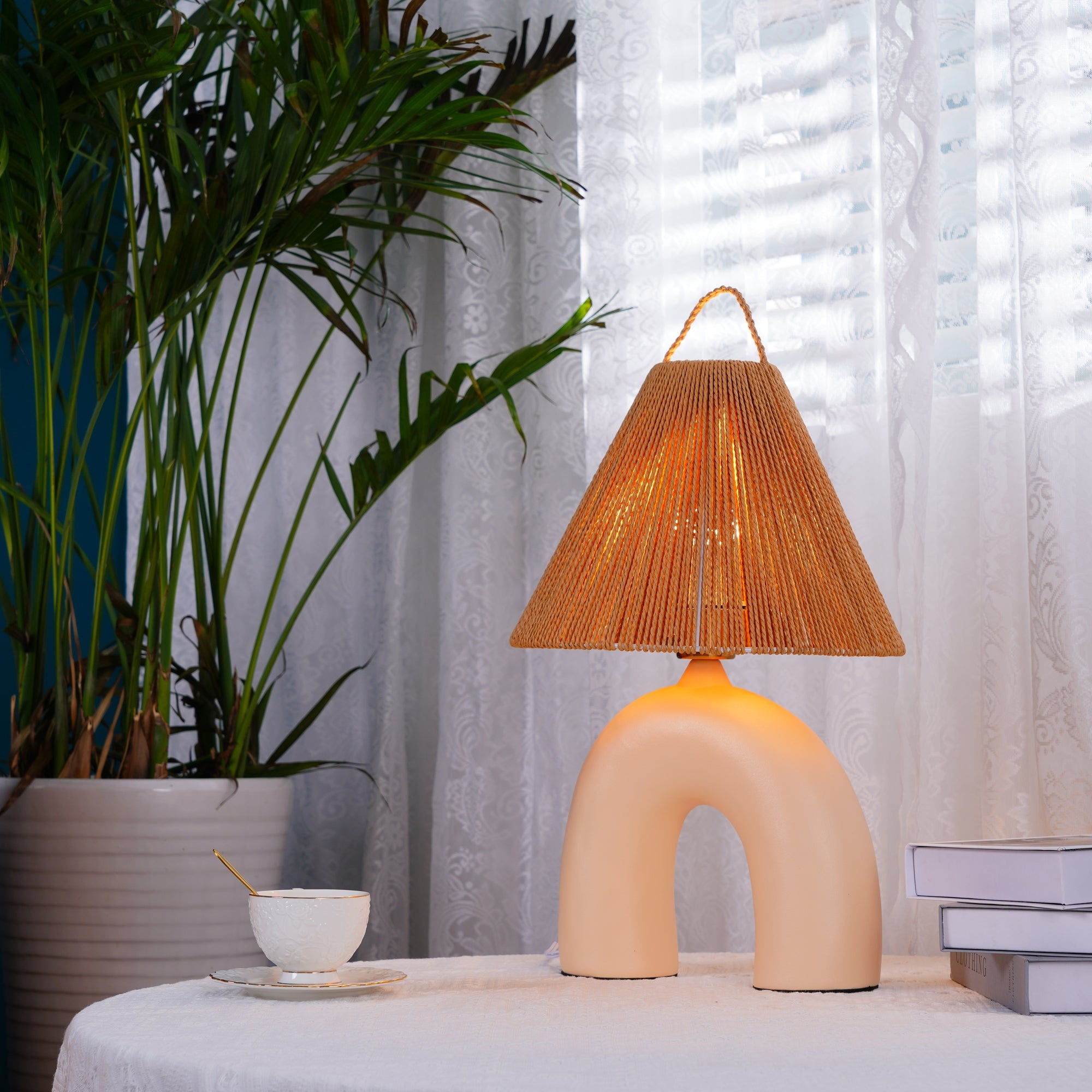 Volta Ceramic Table Light