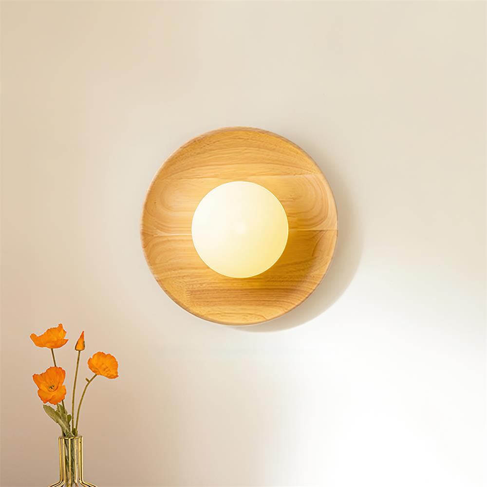 Novin Wooden Wall Lamp