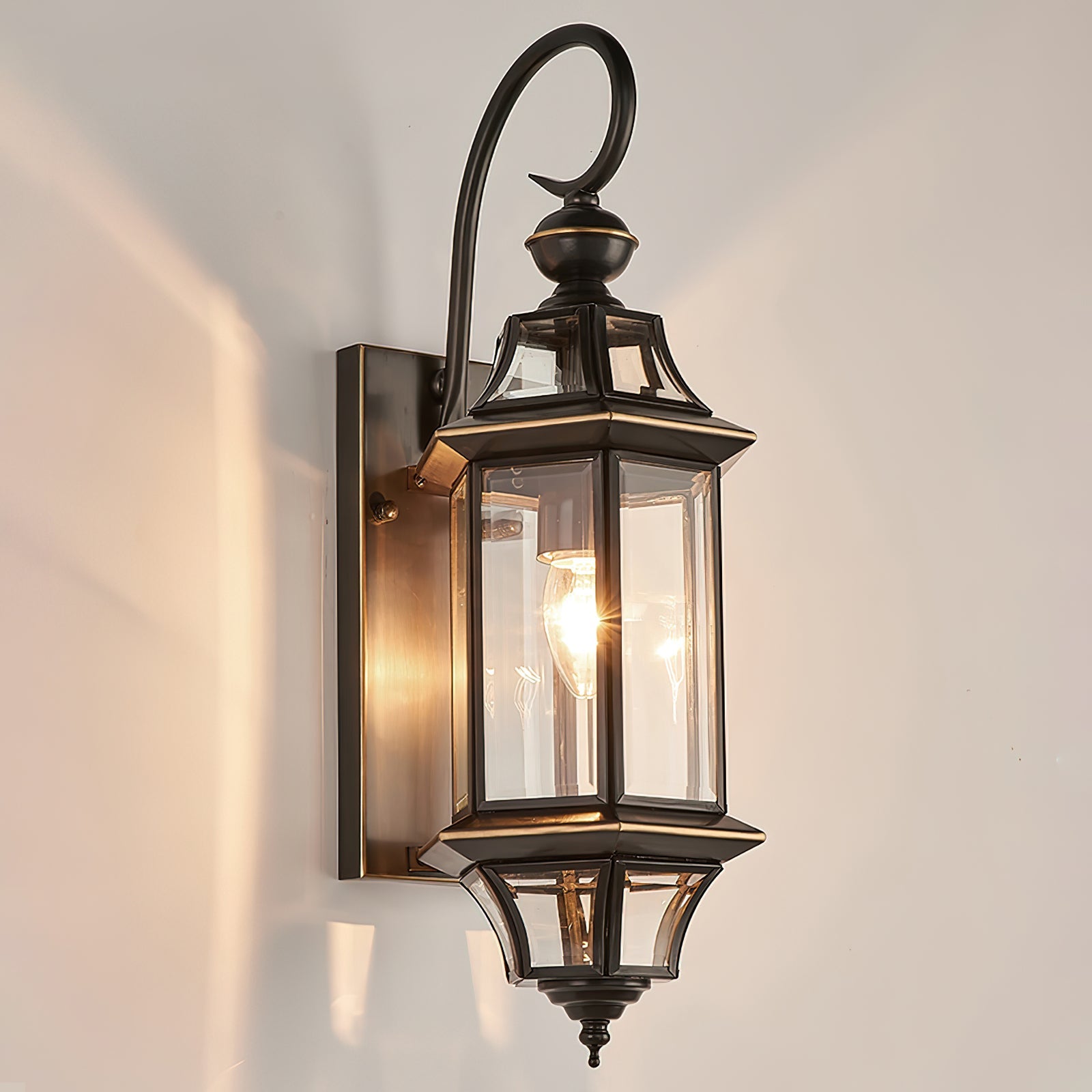 European Style Garden Brass Wall Lamp