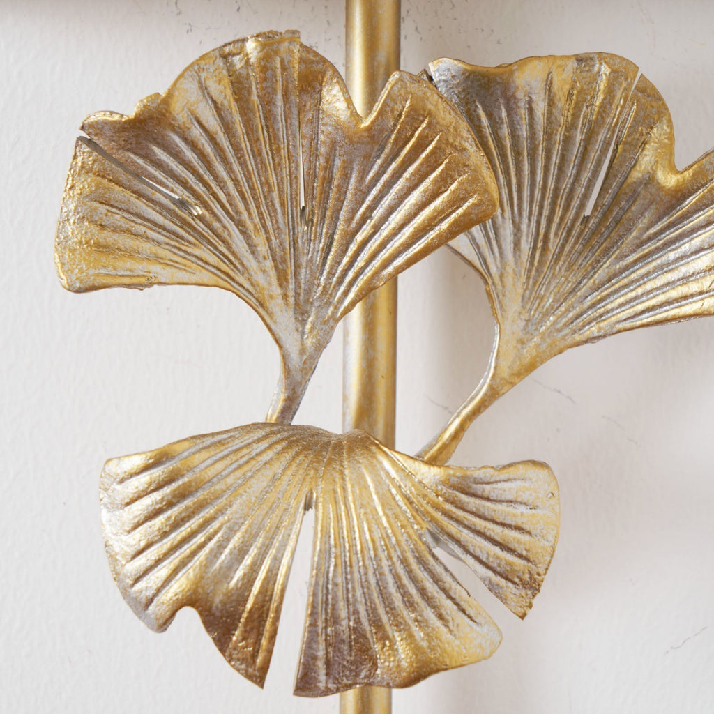 Daisy Ginkgo Leaf Wall Sconce