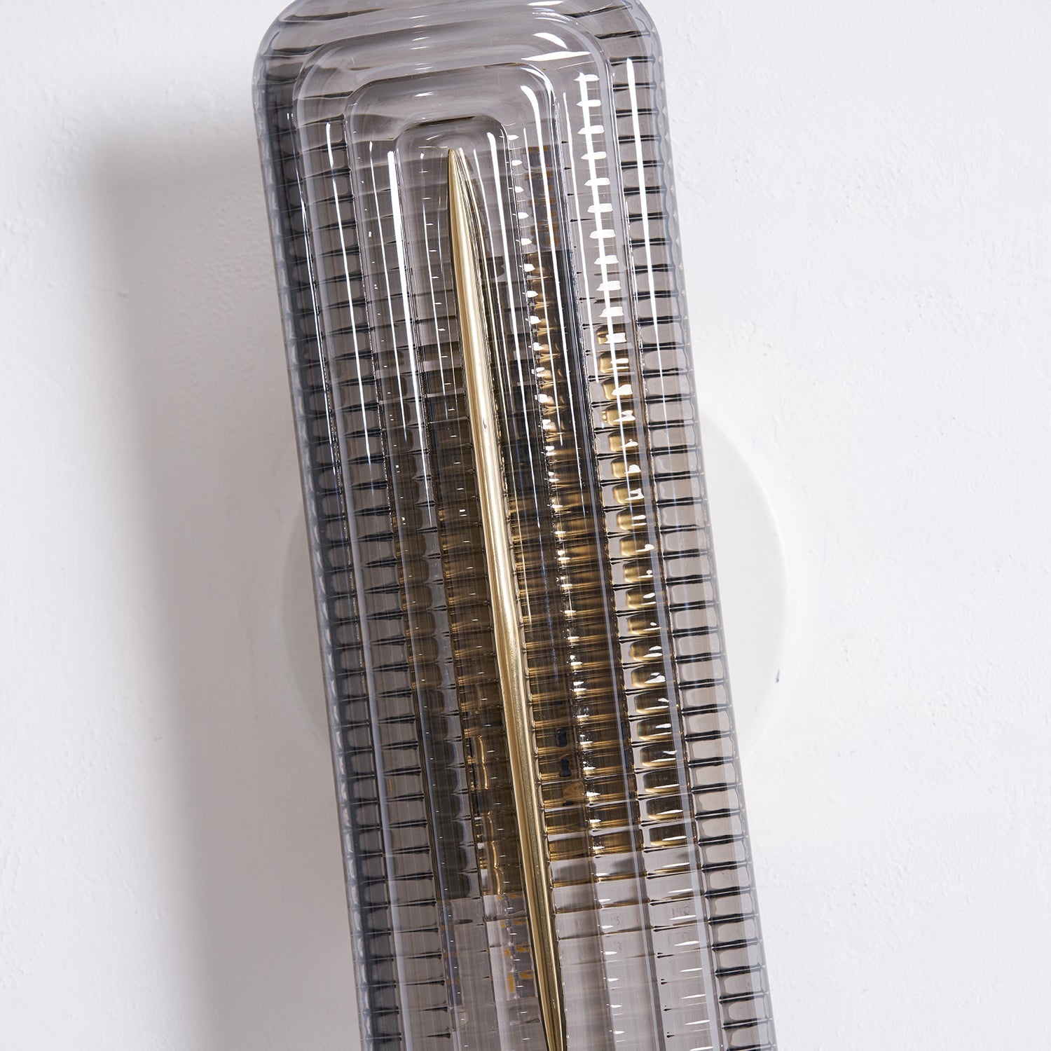 Glacium Wall Lamp