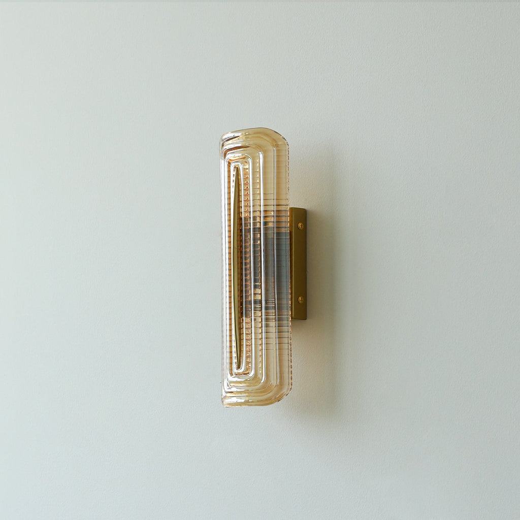 Glacium Wall Lamp