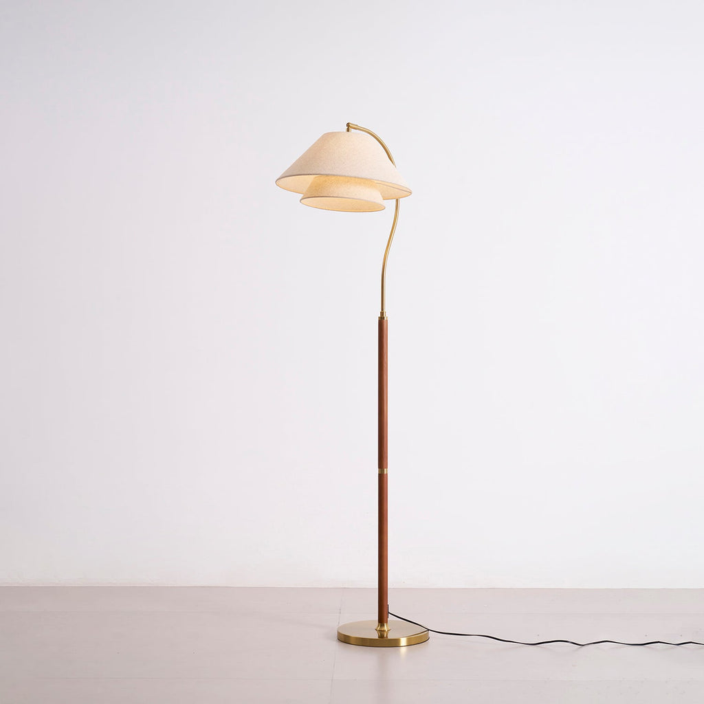 Hands Garner Floor Lamp