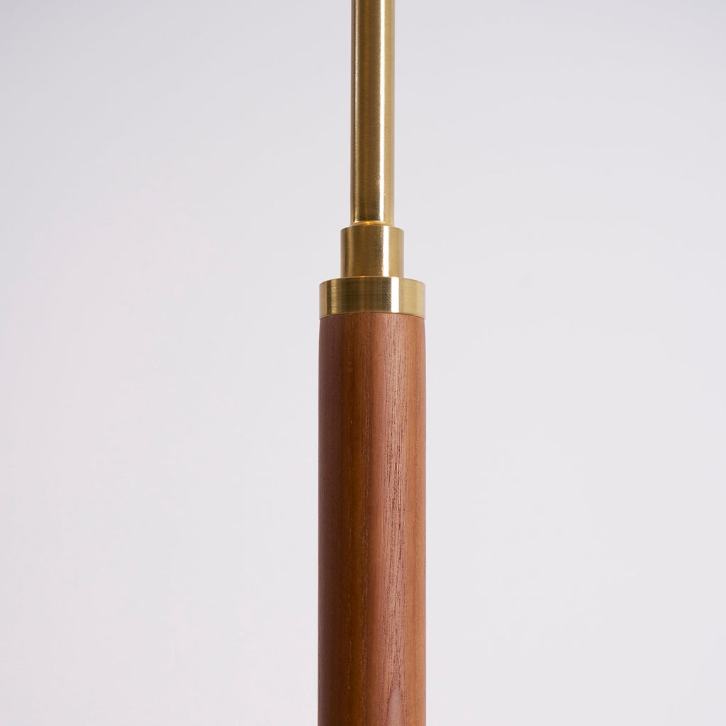 Hands Garner Floor Lamp