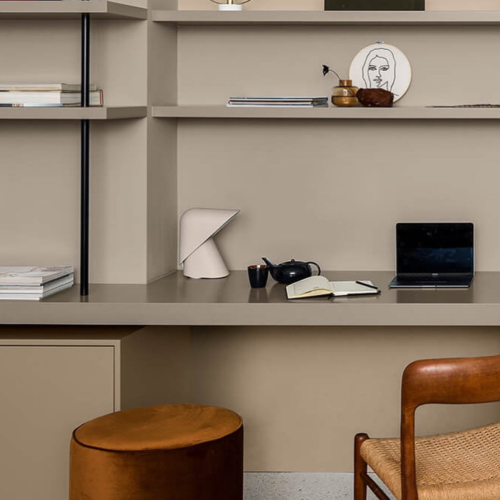 K Table Lamp