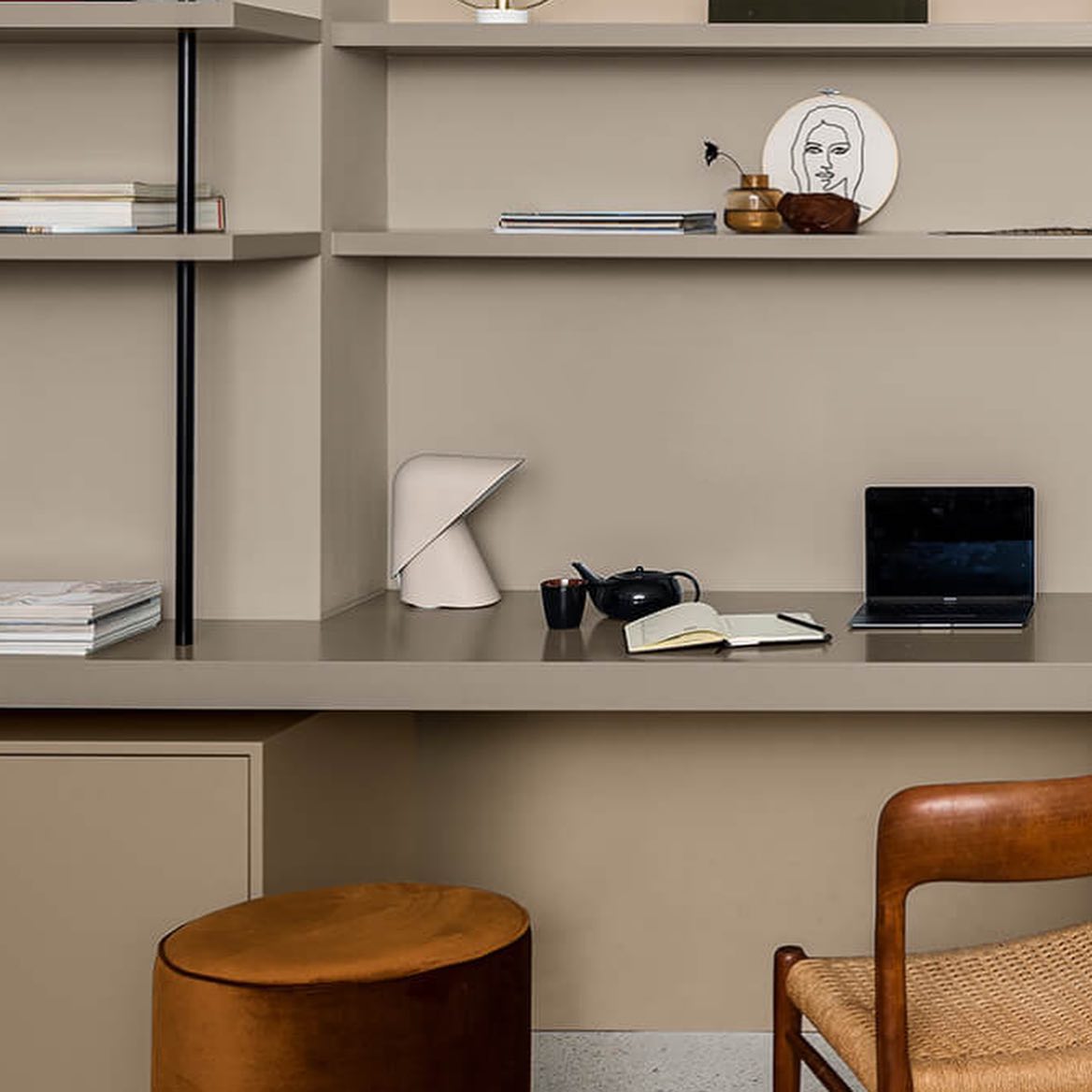 K Table Lamp