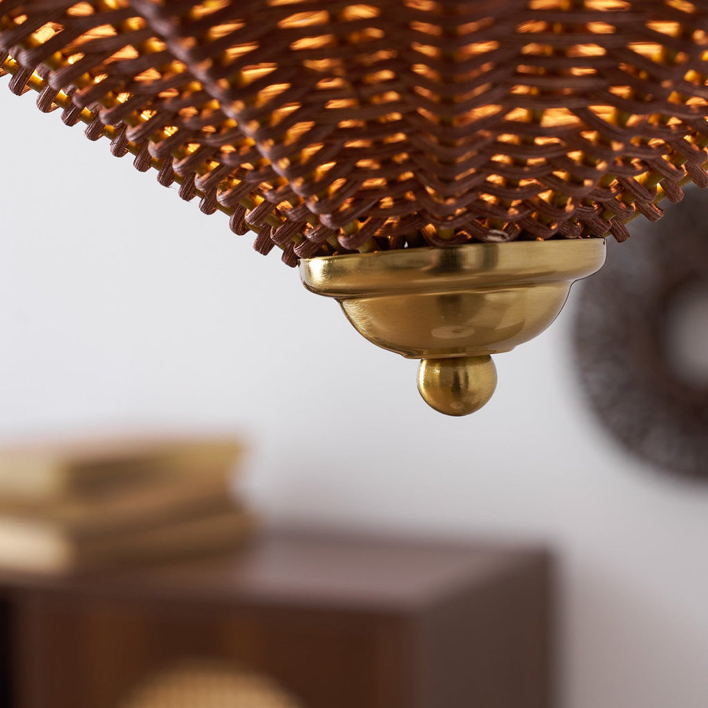 Kavira Chandelier
