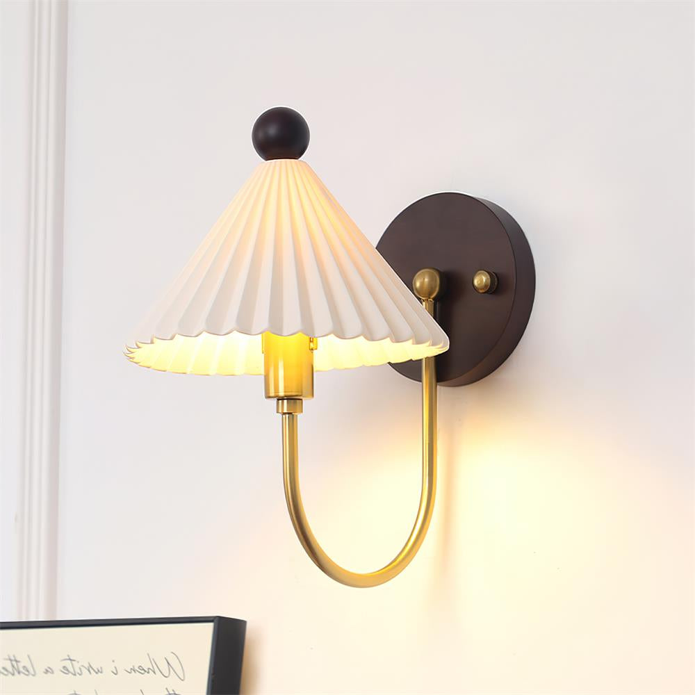 Kismet Wall Lamp