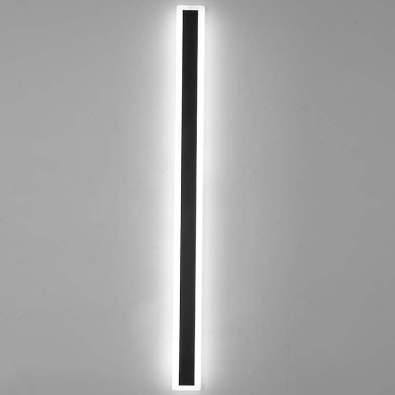 Fiala Modern LED Outdoor Wall Sconce Black