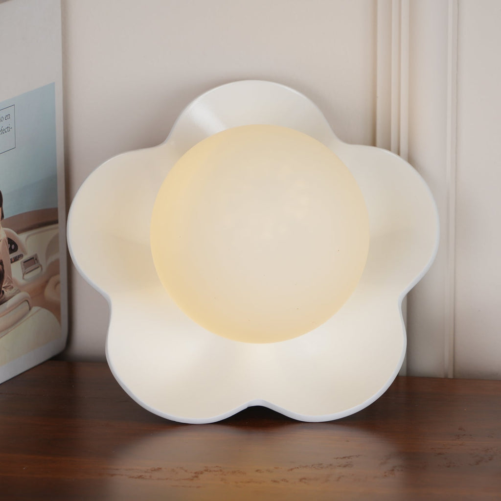 Arcore Fun Wall Lamp in Resin