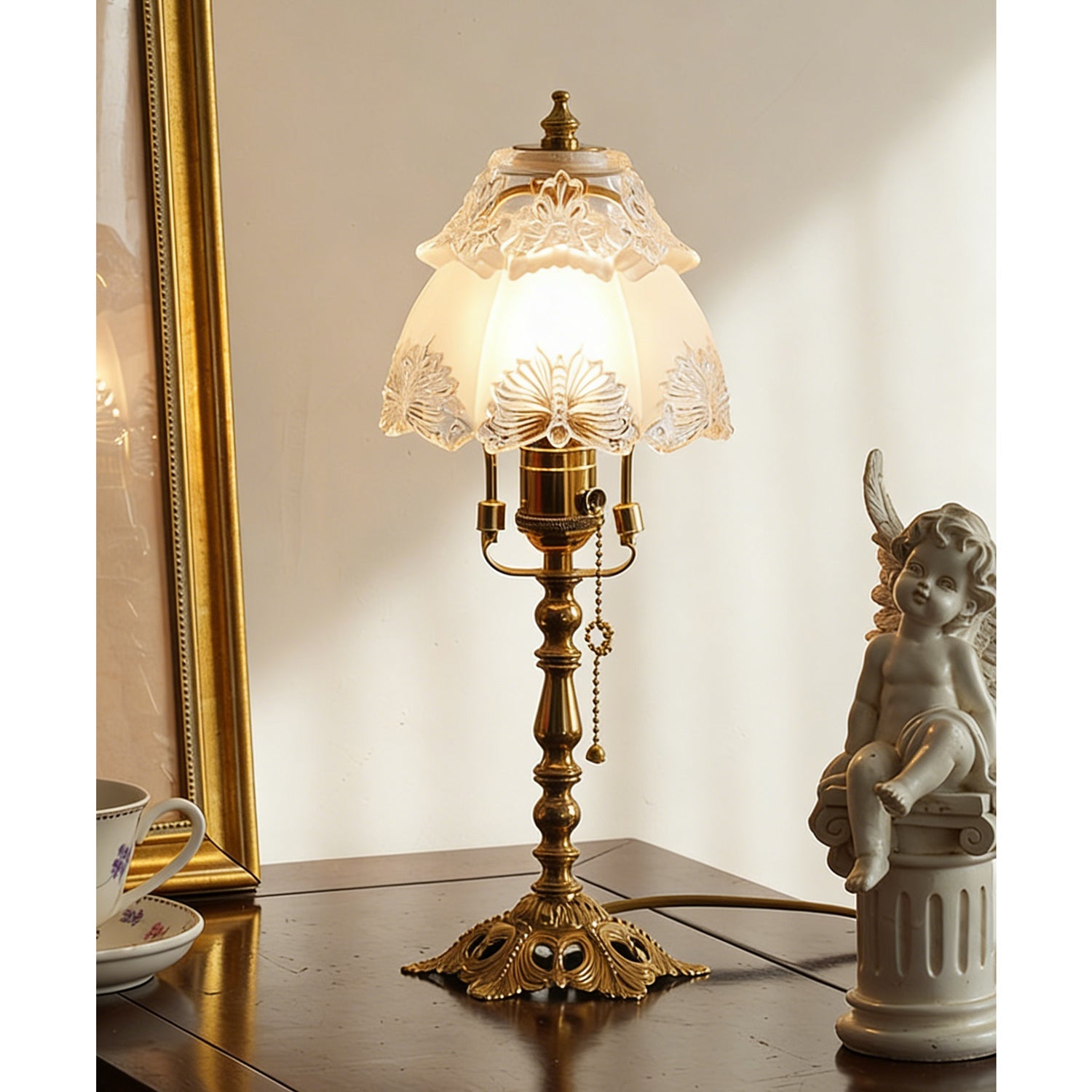 Leiden Table Lamp