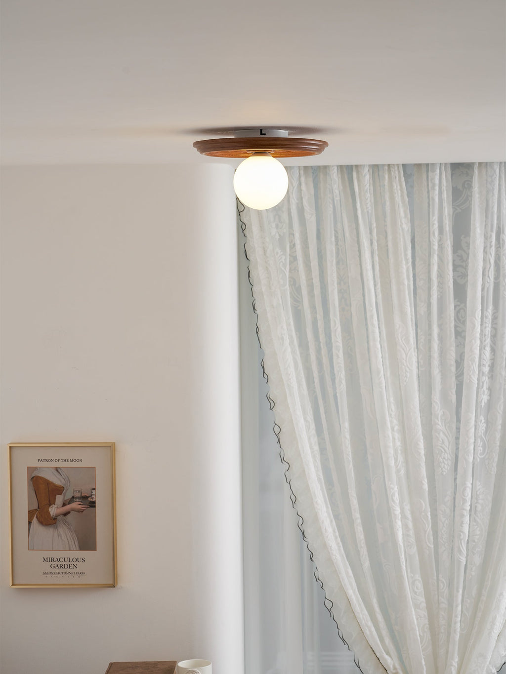 Liila Ceiling Light