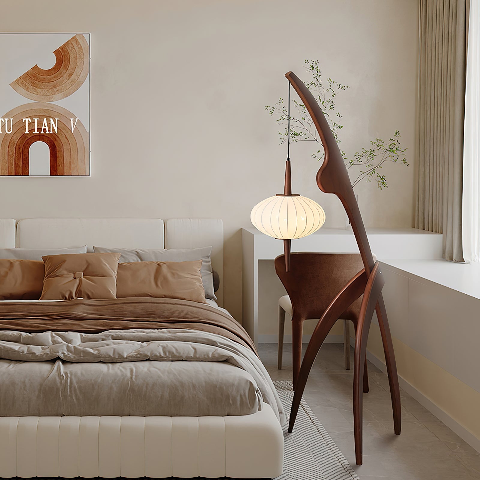 Mantis Religiosa Floor Lamp
