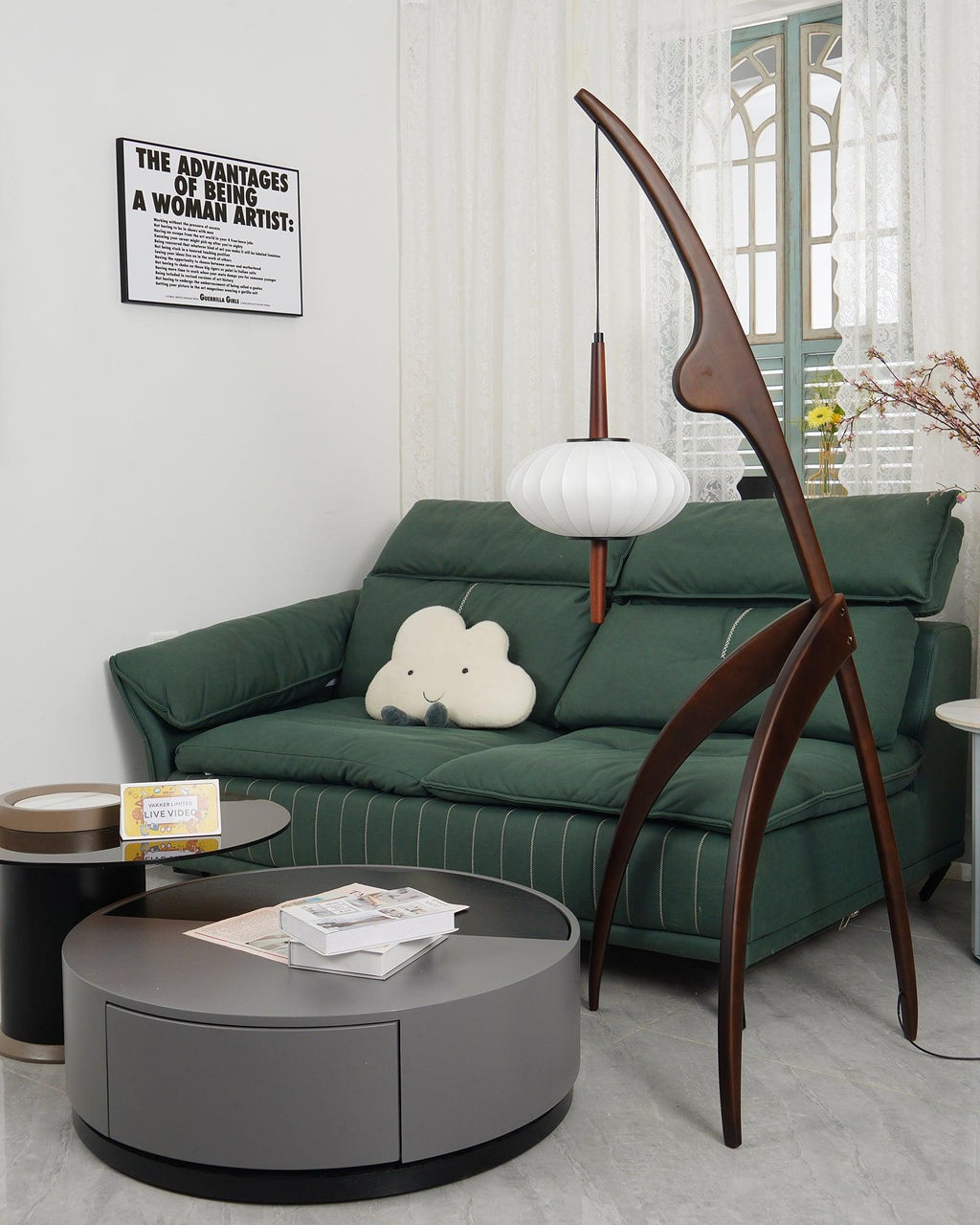 Mantis Religiosa Floor Lamp