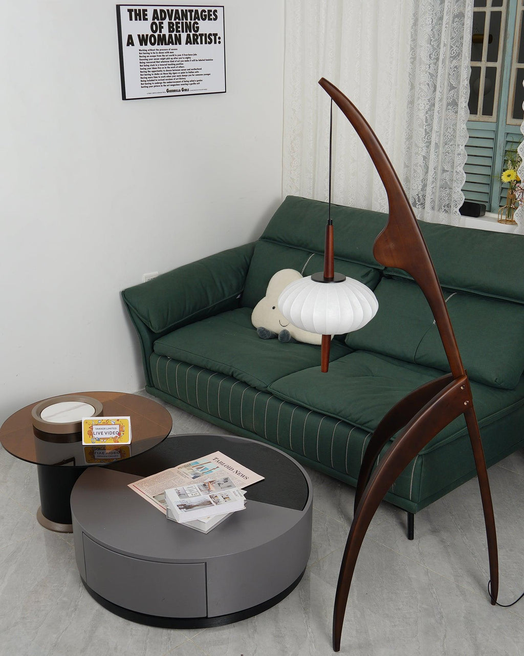 Mantis Religiosa Floor Lamp