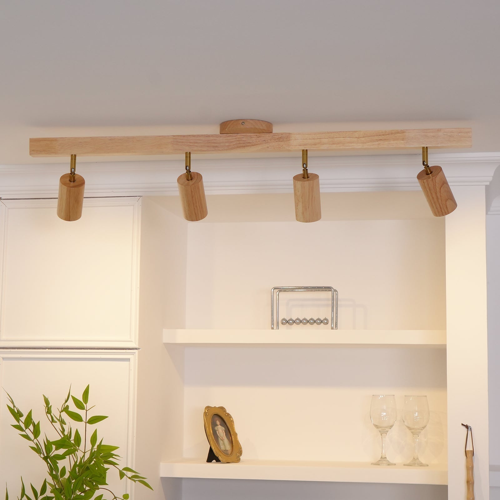 Veril Track Lighting Spotlight Wood