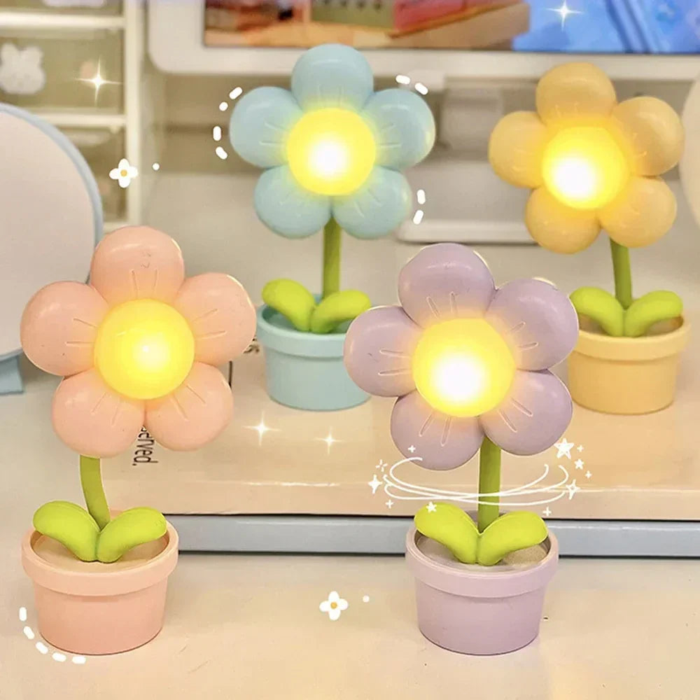 Small Flower Soothing Table Lamp - BlossomGlow