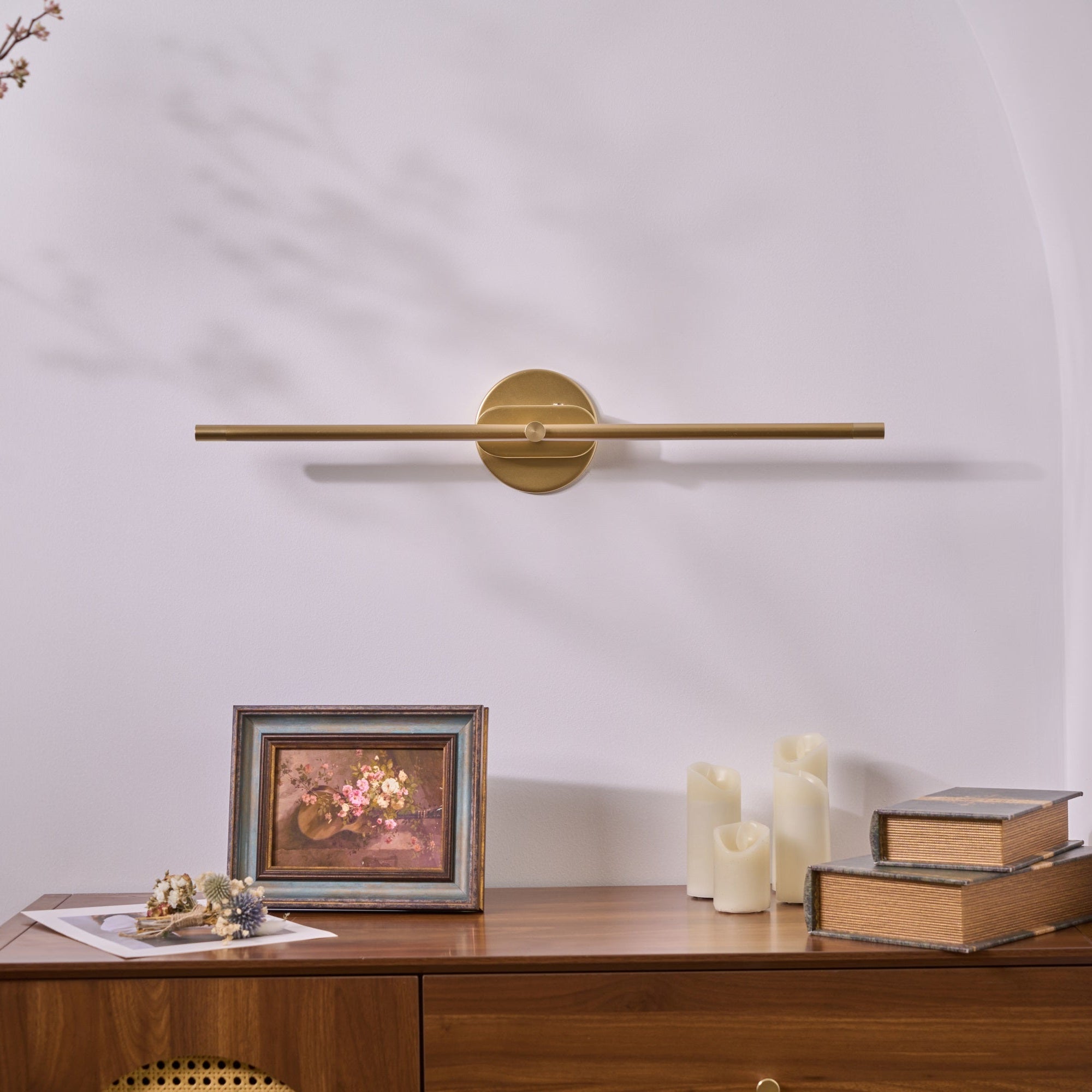 Minimalist Rechargeable Linear Wall Sconce