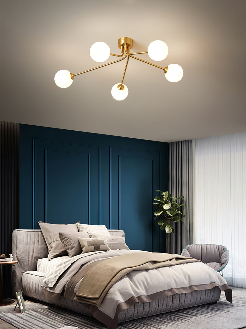 Morella Ball Ceiling Light