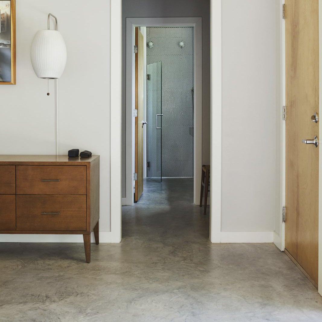 Nelson Plug-In Wall Sconce